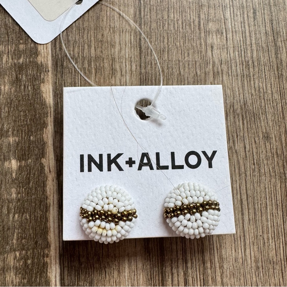 INK+ALLOY Seed Bead Stud Earrings. Ivory with Gold detail